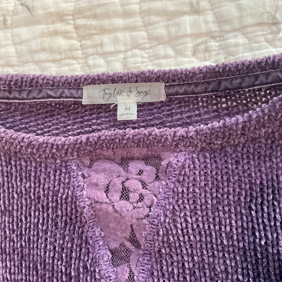 Taylor & Sage Chenille Sweater with Lace Plum Purple NWT Medium Lightweight - Picture 4 of 8